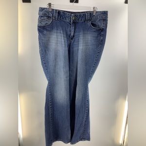 Lane Bryant Size 16 Average Distinctly Boot Jeans classic 5 pocket High waist